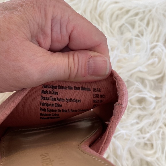 Christian Siriano Slip On Faux Pink Suede Sandal Size 9 - Picture 7 of 8